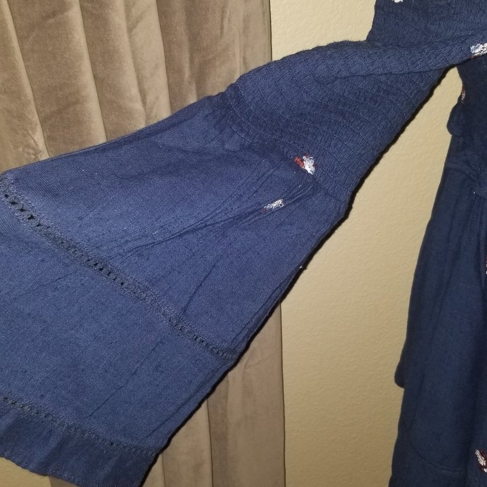 Free People off the Shoulder, Wide Sleeve Mini - Picture 3 of 11